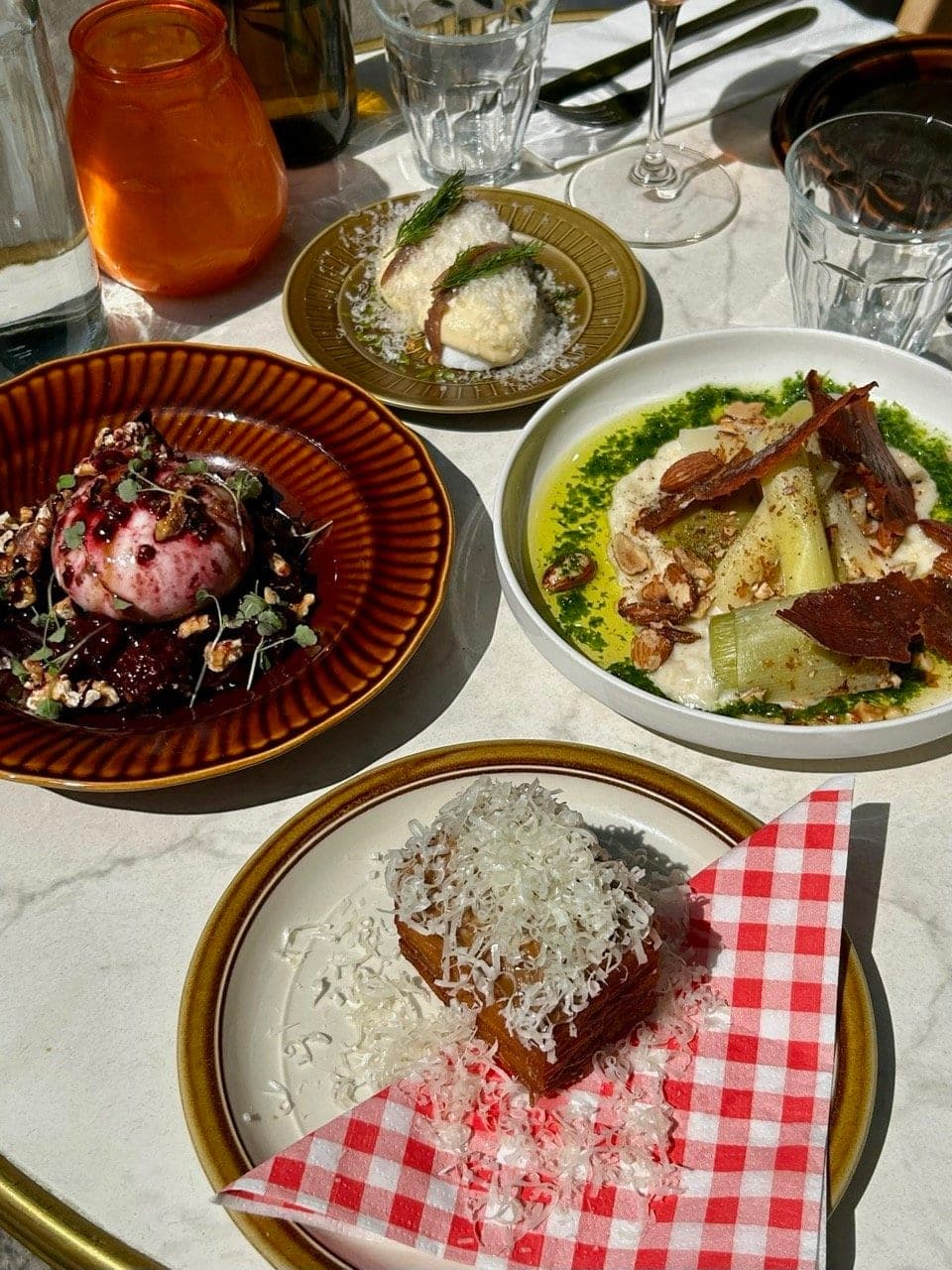 Bar Bouche, 3
