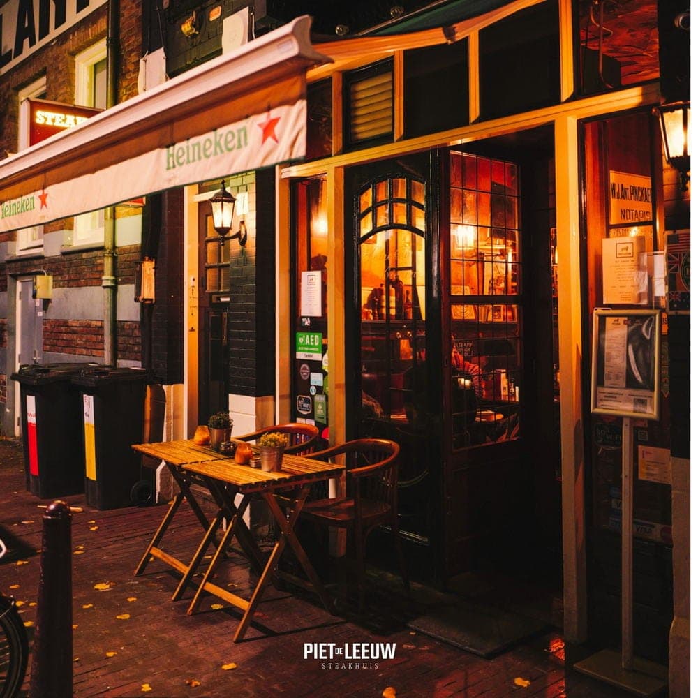 Steakhuis Piet de Leeuw, 2