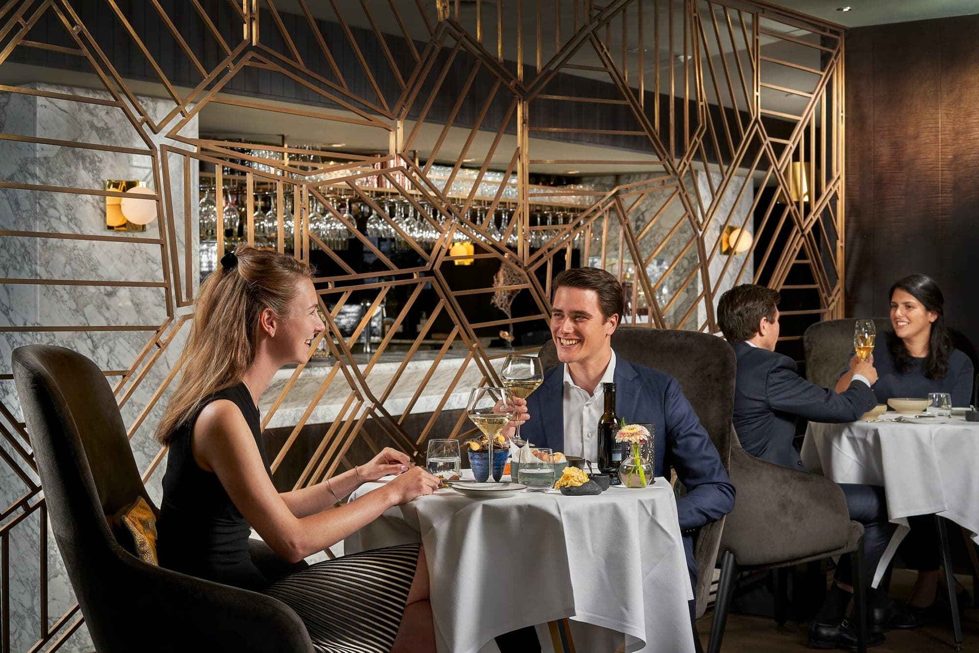 Restaurant Bridges, 2